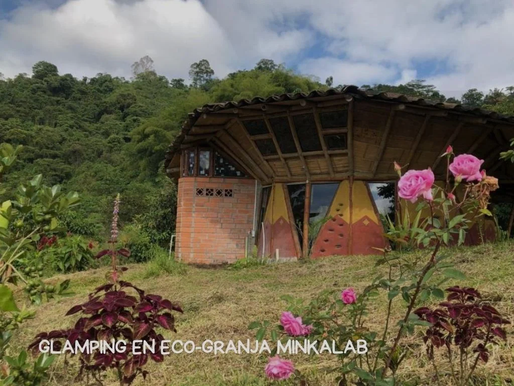 Glamping en Eco-granja Minkalab